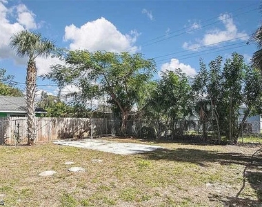 5457 9th Avenue - Photo Thumbnail 36