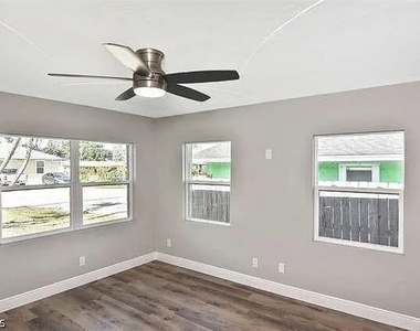 5457 9th Avenue - Photo Thumbnail 21