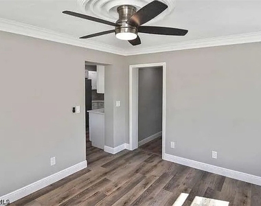 5457 9th Avenue - Photo Thumbnail 6
