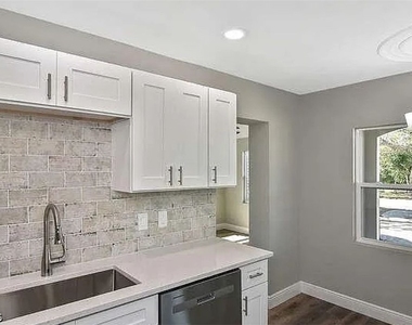 5457 9th Avenue - Photo Thumbnail 28