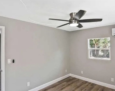 5457 9th Avenue - Photo Thumbnail 20