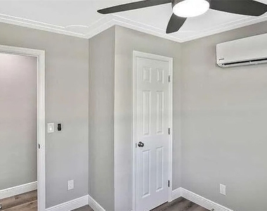 5457 9th Avenue - Photo Thumbnail 14