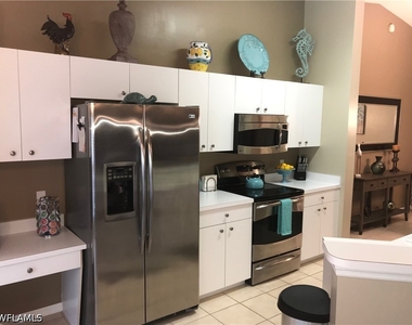 2855 Cypress Trace Circle - Photo Thumbnail 3