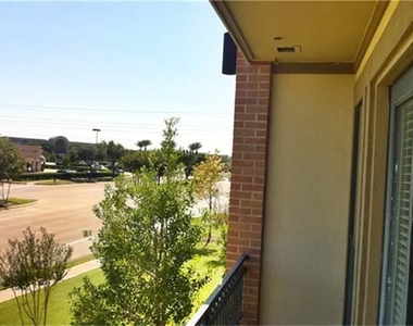 2299 Lone Star Drive - Photo Thumbnail 10