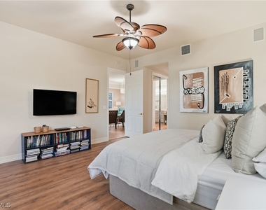 4964 Westchester Court - Photo Thumbnail 16