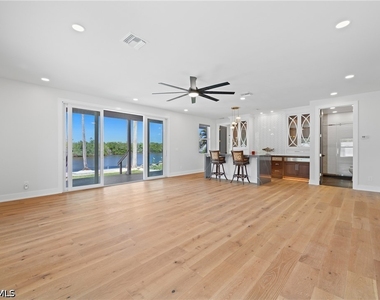 1836 Harbor Lane - Photo Thumbnail 25