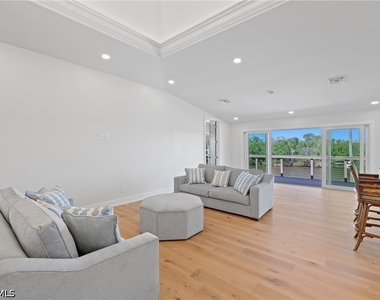 1836 Harbor Lane - Photo Thumbnail 6
