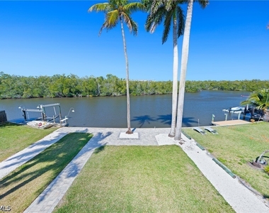 1836 Harbor Lane - Photo Thumbnail 14