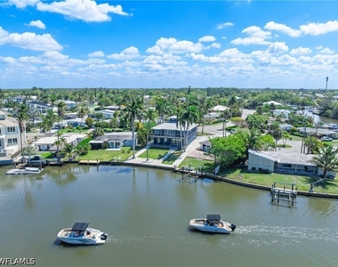 1836 Harbor Lane - Photo Thumbnail 1