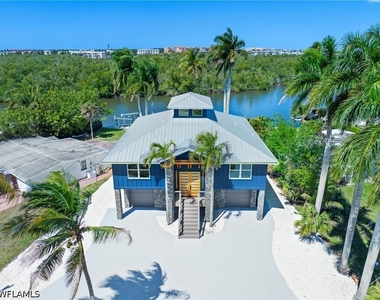 1836 Harbor Lane - Photo Thumbnail 39