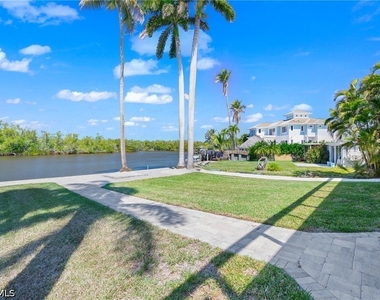 1836 Harbor Lane - Photo Thumbnail 33