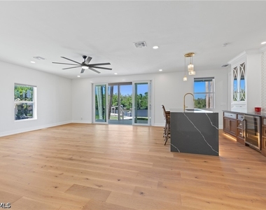 1836 Harbor Lane - Photo Thumbnail 26
