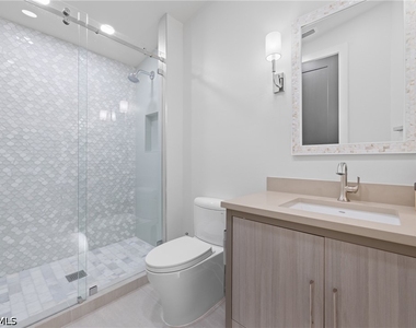 1836 Harbor Lane - Photo Thumbnail 22