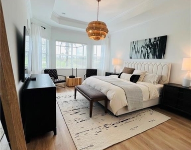 6003 Diamonte Place - Photo Thumbnail 9