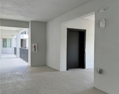 6034 National Boulevard - Photo Thumbnail 24