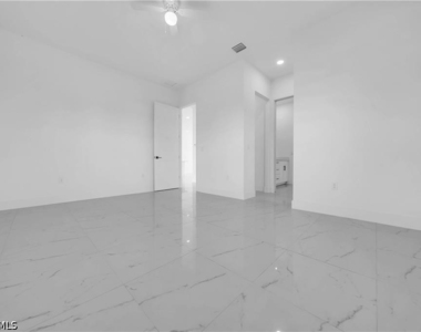 3312 11th Street W - Photo Thumbnail 16