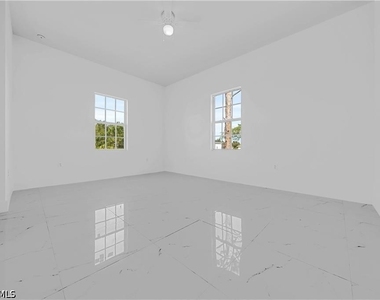 3312 11th Street W - Photo Thumbnail 21
