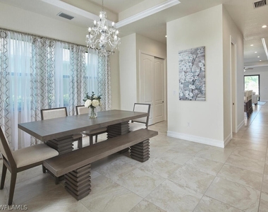 1119 Ridge Street - Photo Thumbnail 6