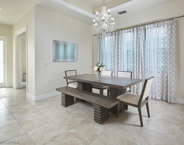 1119 Ridge Street - Photo Thumbnail 5