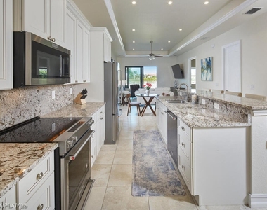 1119 Ridge Street - Photo Thumbnail 4