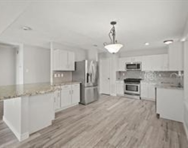 18223 Drum Heller Lane - Photo Thumbnail 3