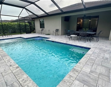 19347 Elston Way - Photo Thumbnail 18