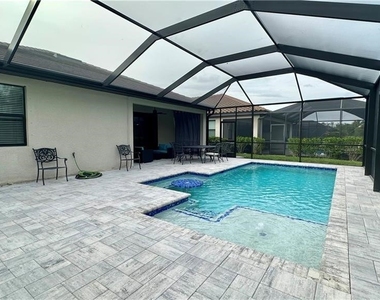 19347 Elston Way - Photo Thumbnail 19