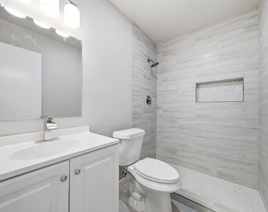 7530 Millbrae Lane - Photo Thumbnail 14