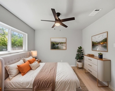7530 Millbrae Lane - Photo Thumbnail 11