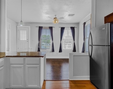 2102 Avenue O 1/2 - Photo Thumbnail 10