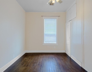2102 Avenue O 1/2 - Photo Thumbnail 19
