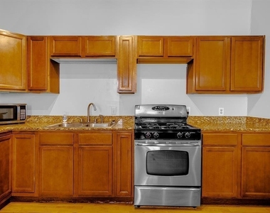 2102 Avenue O 1/2 - Photo Thumbnail 9