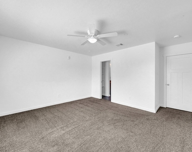 21155 Gosling Road - Photo Thumbnail 11