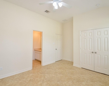 6510 Arroyo Springs Lane - Photo Thumbnail 12