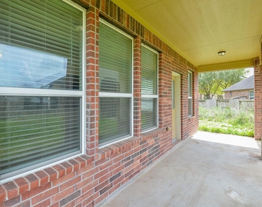 6510 Arroyo Springs Lane - Photo Thumbnail 17