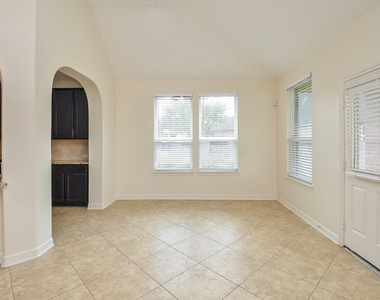 6510 Arroyo Springs Lane - Photo Thumbnail 6