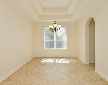 6510 Arroyo Springs Lane - Photo Thumbnail 5