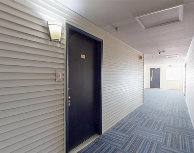 793 Davis Road - Photo Thumbnail 26