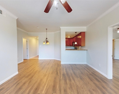 793 Davis Road - Photo Thumbnail 34