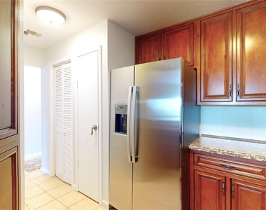 793 Davis Road - Photo Thumbnail 1