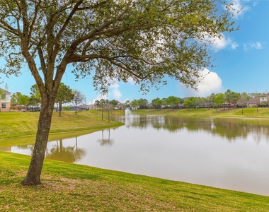 2201 Signal Hill Drive - Photo Thumbnail 46