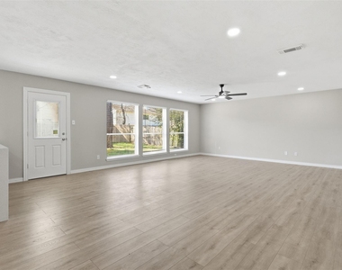 21211 Tancah Lane - Photo Thumbnail 16