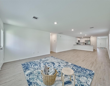 3787 Solanum Drive - Photo Thumbnail 9