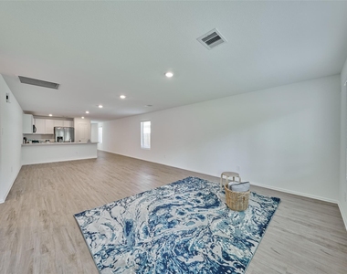 3787 Solanum Drive - Photo Thumbnail 8