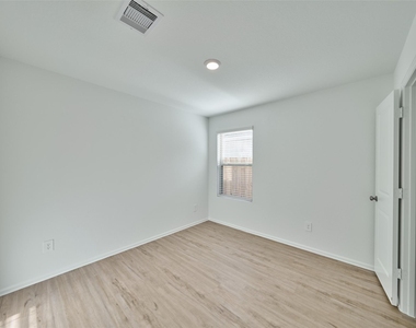 3787 Solanum Drive - Photo Thumbnail 28