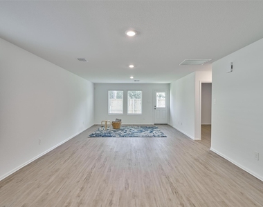 3787 Solanum Drive - Photo Thumbnail 5