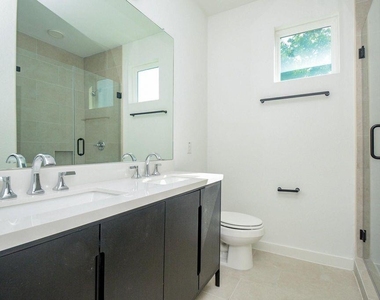 4358 Clover Street - Photo Thumbnail 17