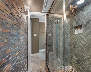 505 Westcott Street - Photo Thumbnail 18