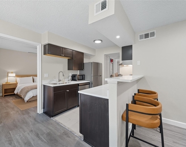 2750 Holly Hall Street - Photo Thumbnail 6