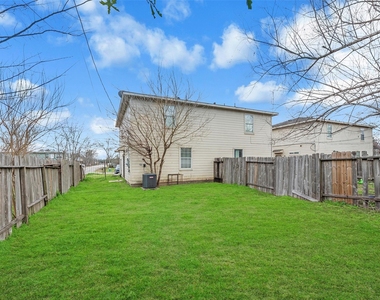 4515 Perry Street - Photo Thumbnail 25